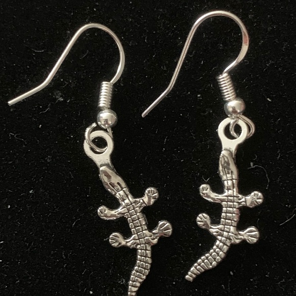 Earrings - Picture 3 of 4